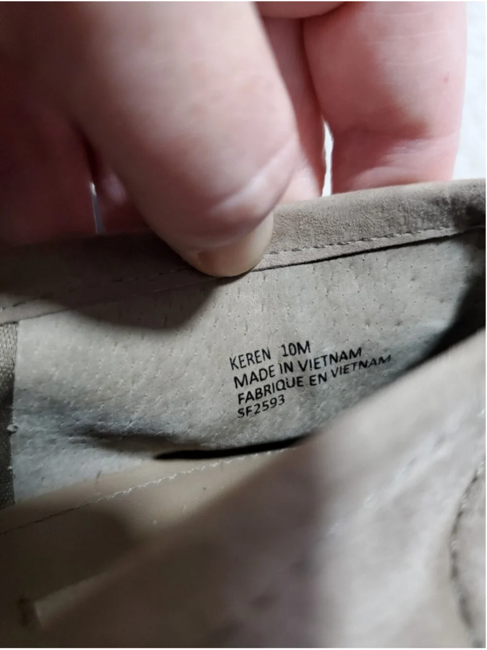Steve Madden ‘features hardware require